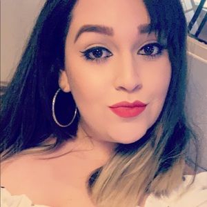 Meet your Posher, Georgette